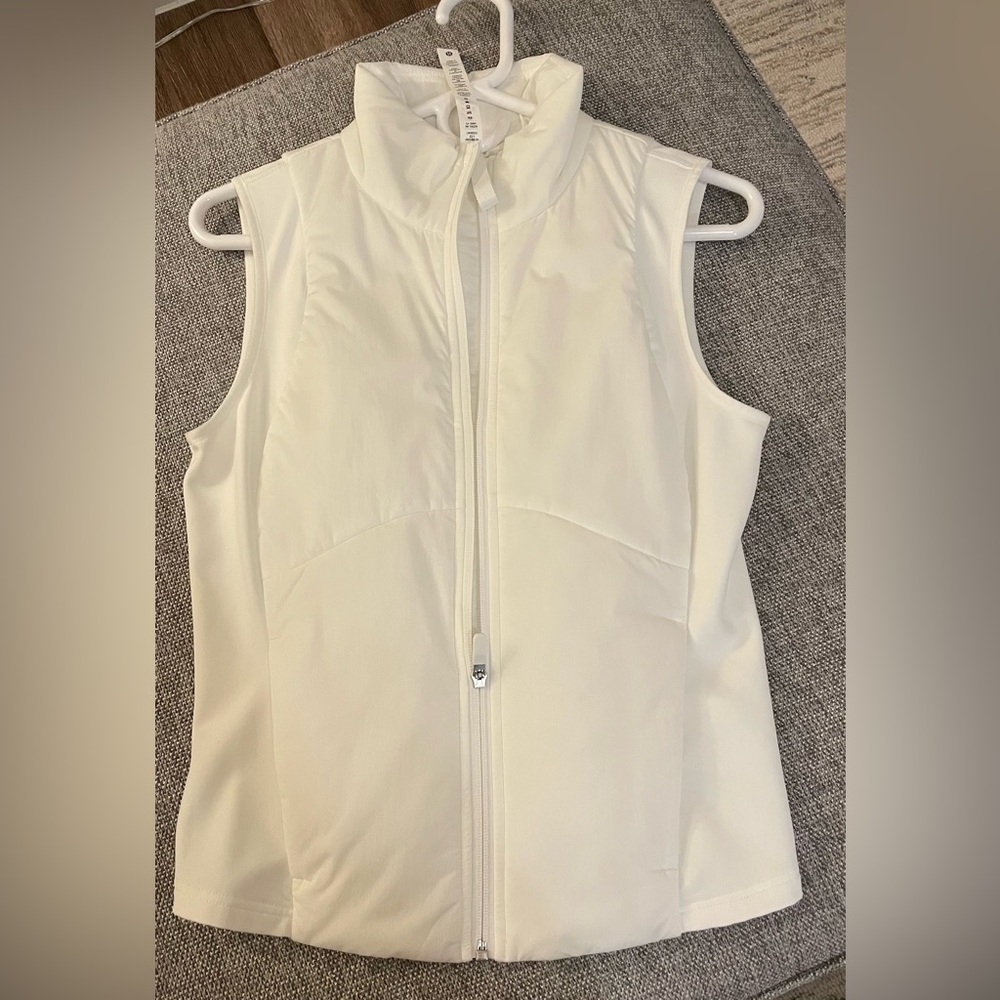 LULULEMON White Vest SIZE 8